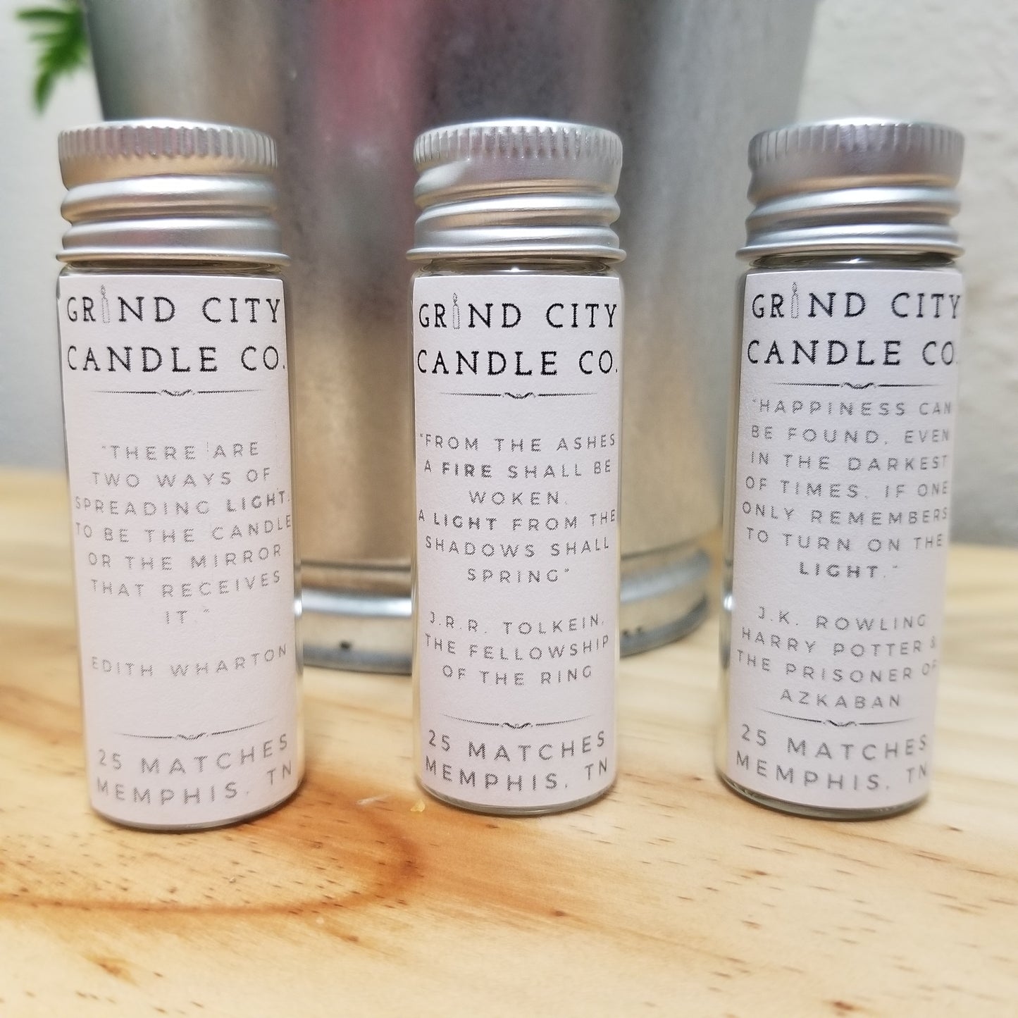 Quote Matches 25ct